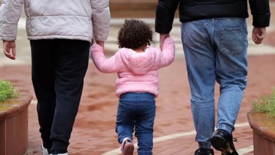 Afirman que la crianza de un hijo en Argentina puede costar casi $ 200 mil por mes | Información General