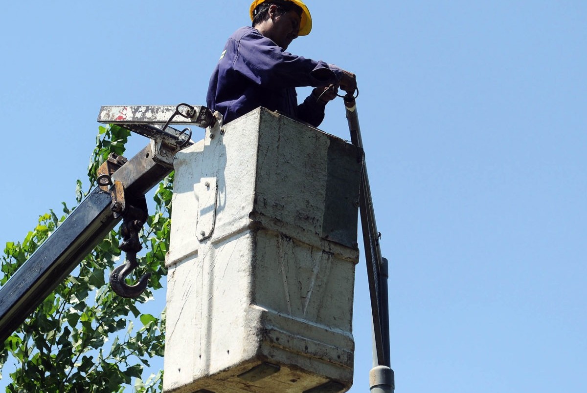 Trabajos de iluminación y bacheo previstos para este viernes 11 | Información General
