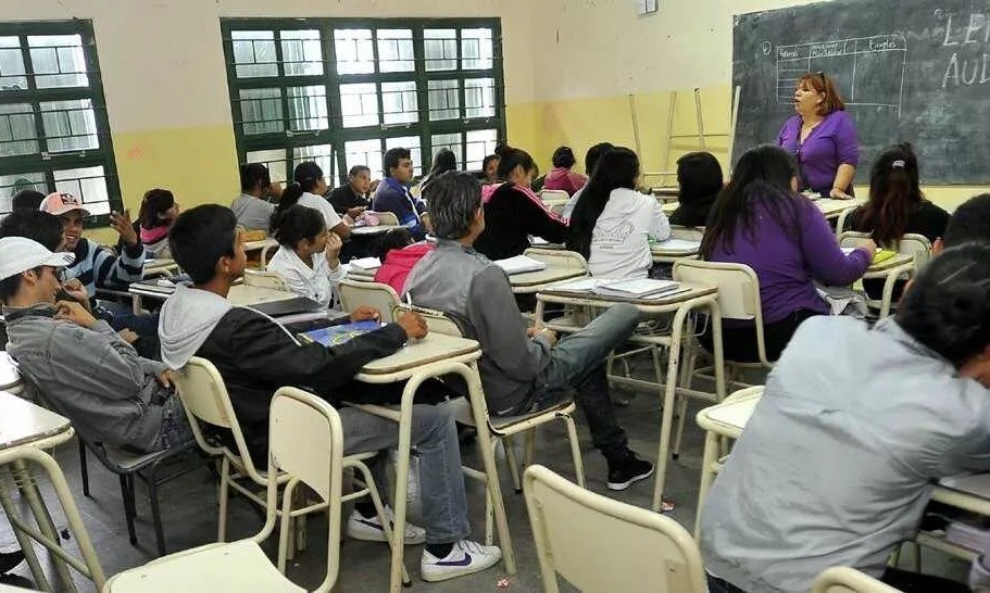 La provincia habilitó el pago único anual de las Becas Socioeducativas | Información General