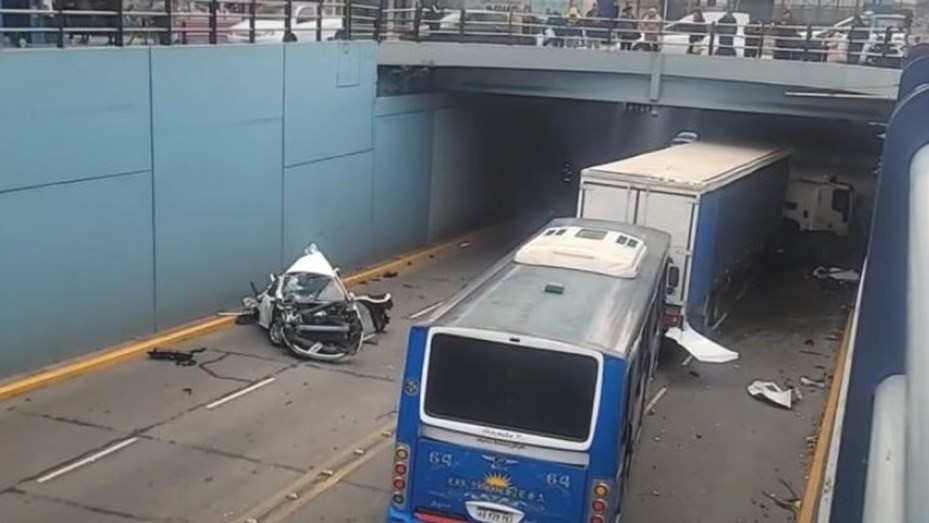 Choque fatal en el túnel de Boulogne | Nacionales