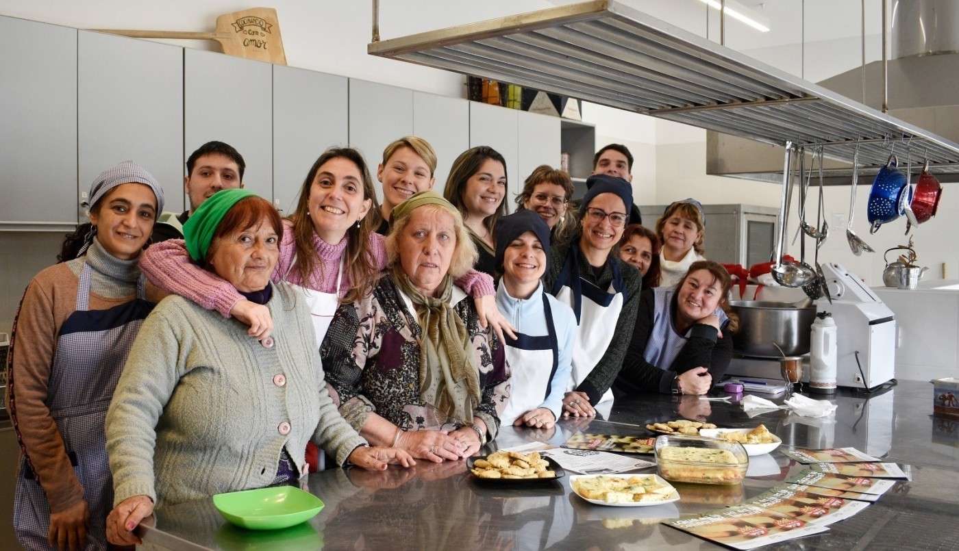 Brindan capacitaciones sobre el etiquetado frontal en instituciones oficiales | Información General