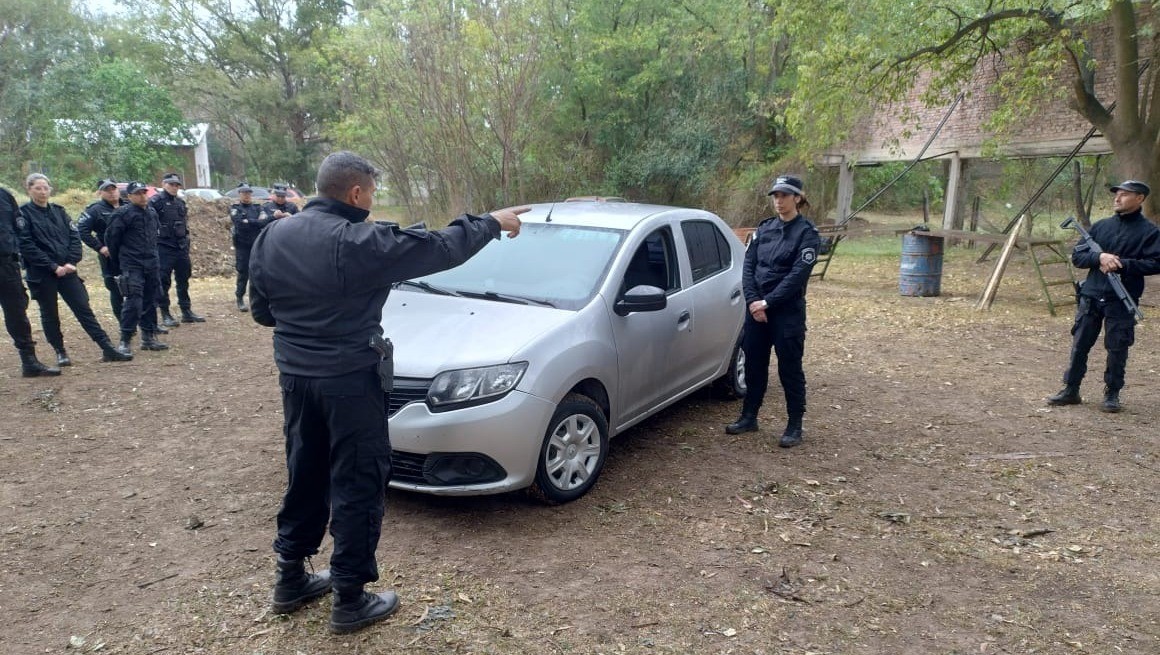 El gobierno capacita a las fuerzas de seguridad provinciales en técnicas de tiro | Información General