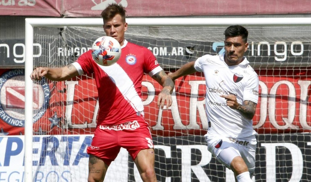 Colón recibe a Argentinos obligado a ganar para salir de la zona de descenso | Deportes