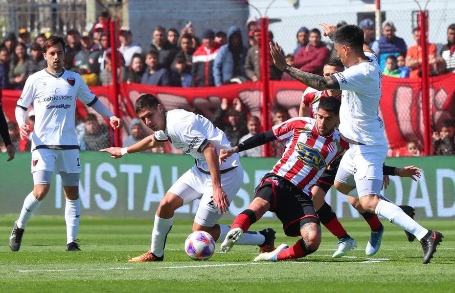 Colón visita este lunes a Barracas Central en busca de un triunfo | Deportes