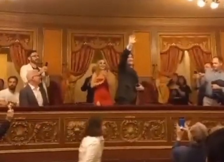 La reacción de Milei tras su convulsionada visita al Teatro Colón | Nacionales
