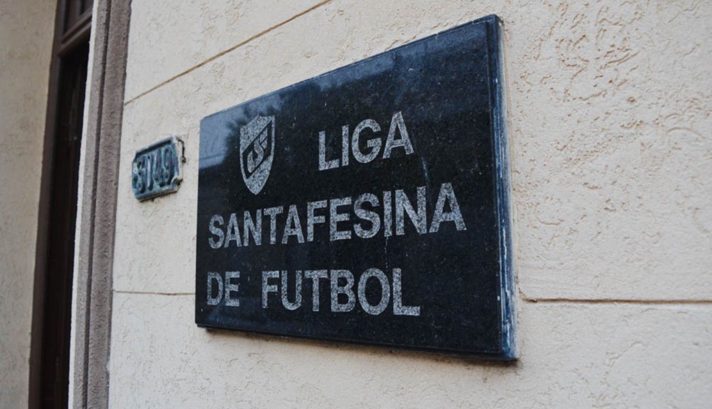 Por el desempate entre Colón y Gimnasia, se reprogramó la final de la Liga Santafesina de Fútbol | Deportes