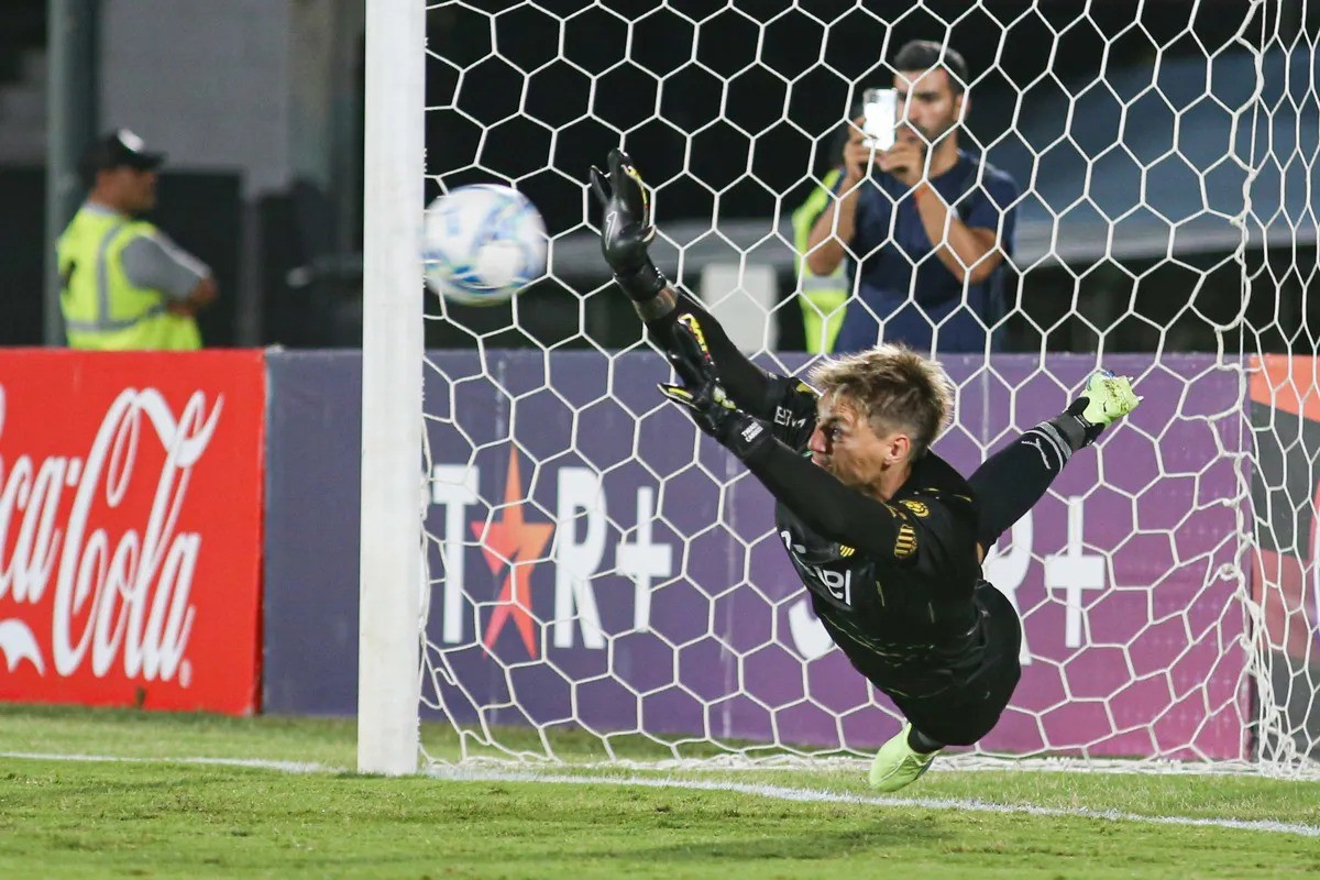 Unión tiene arquero: cerró al uruguayo Thiago Cardozo | Deportes