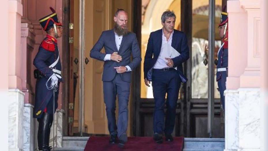 Caputo dijo que se fijará el nuevo salario mínimo | Nacionales