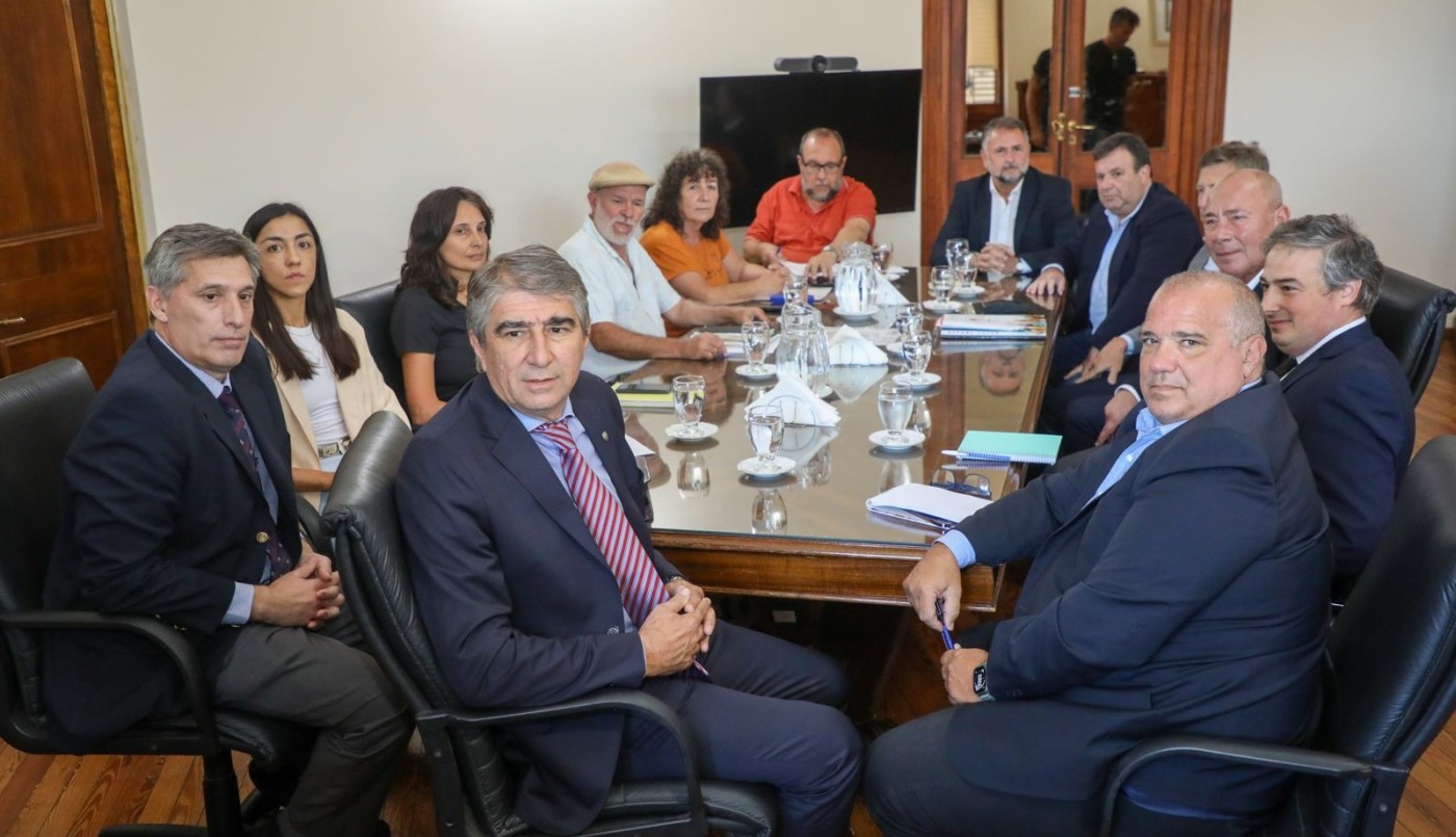 Convocan a los gremios de la administración pública para reanudar la paritaria | Noticias