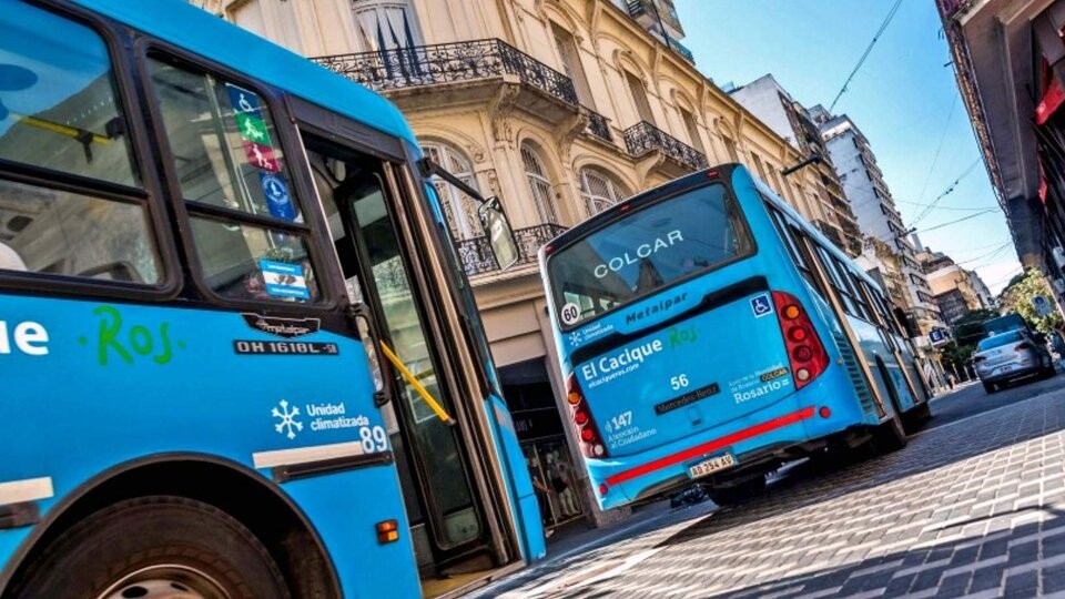 Nuevos ataques a colectivos en Rosario provocan paro de UTA para este martes | Información General