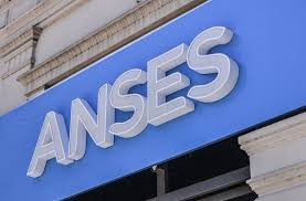 Jubilados: Está la fecha del segundo pago y el bono del mes de abril | Información General