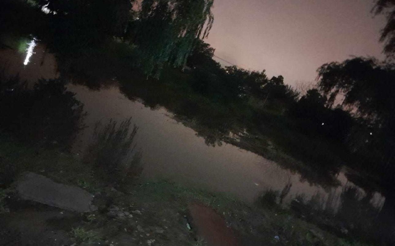 Vecinos de barrio 29 de Abril se quejan de las calles intransitables | Información General