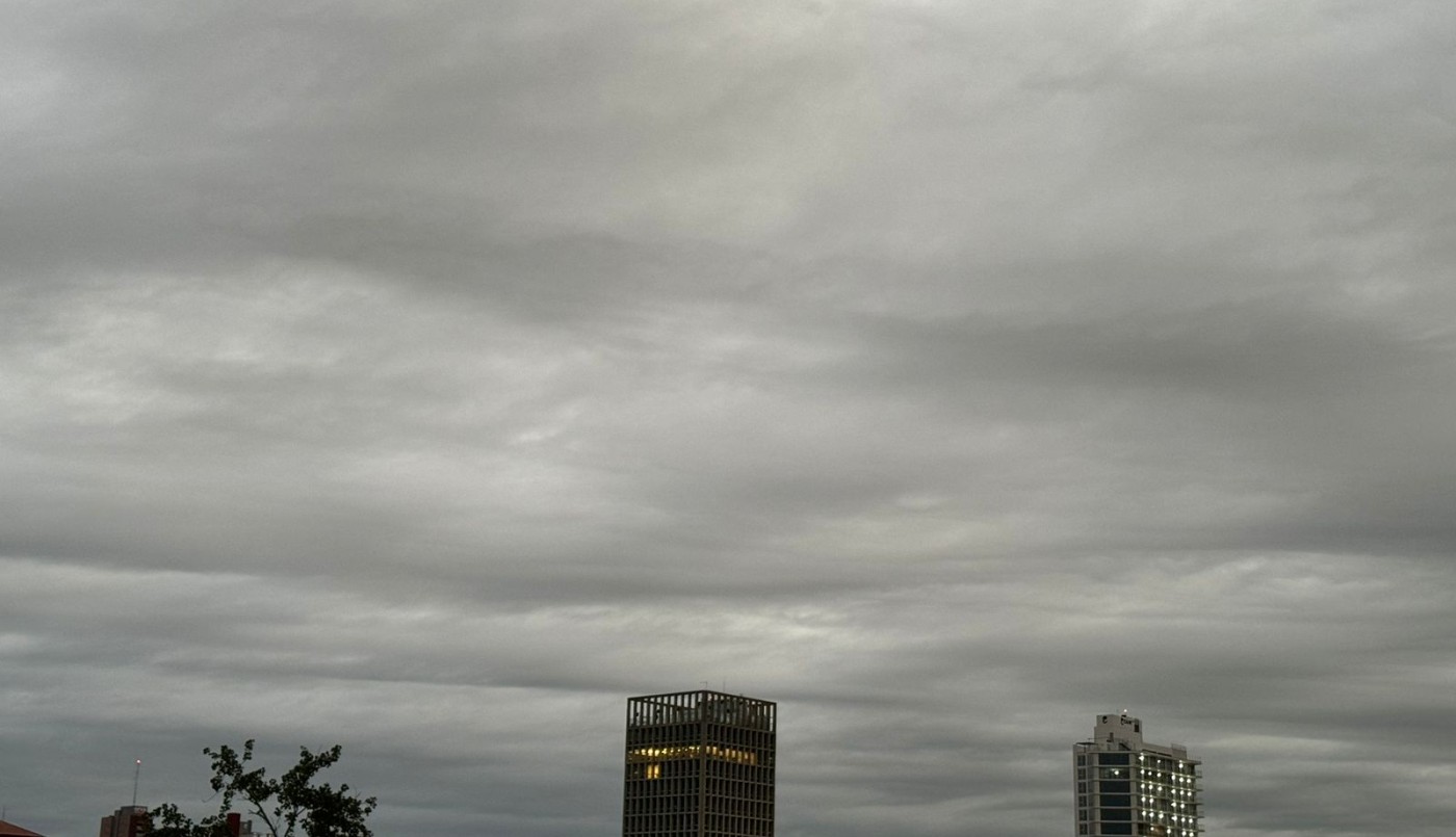 Tiempo: Jueves con lloviznas y probables chaparrones hacia la noche | Información General