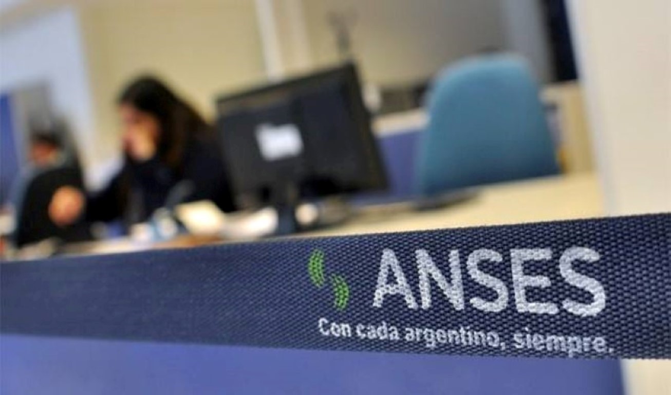 Anses: ¿Quienes cobran este viernes? | Información General