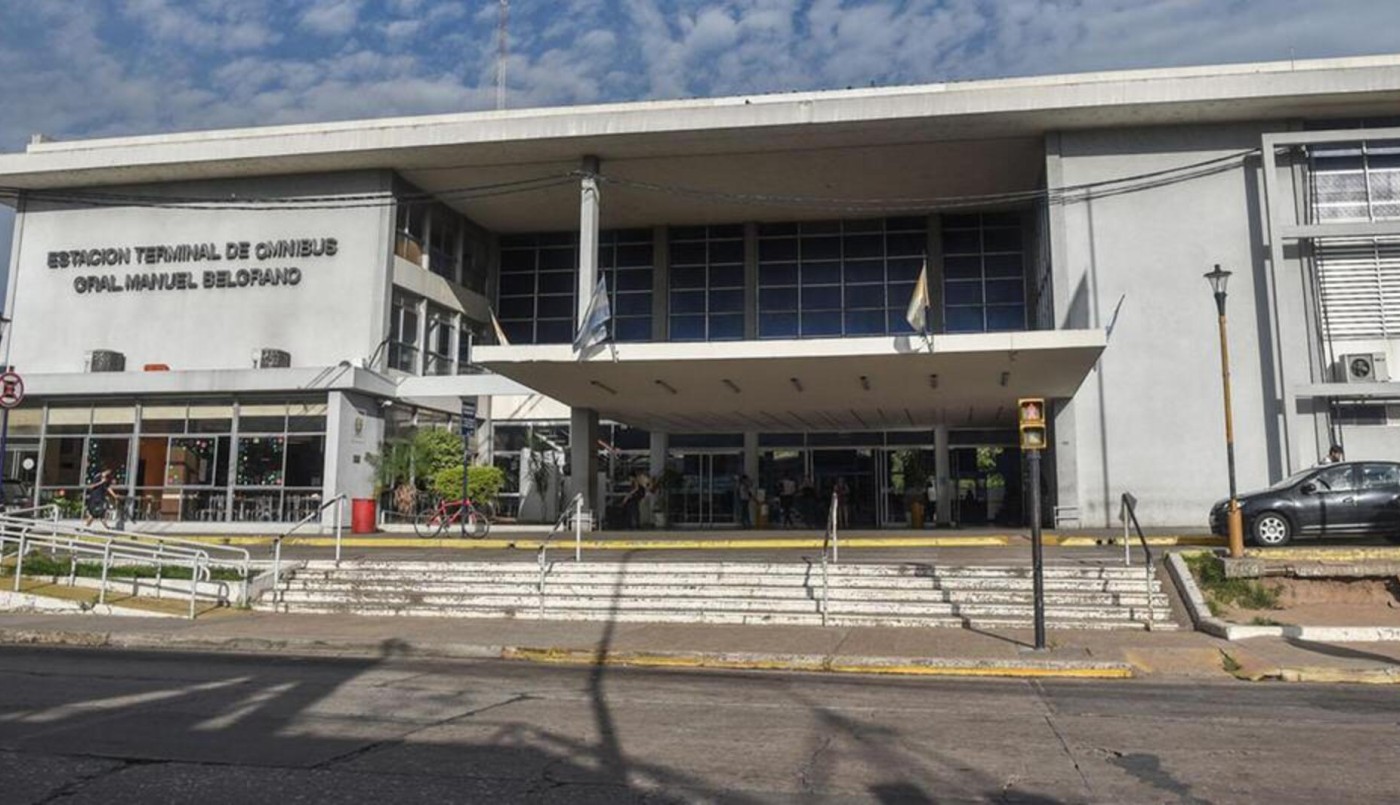 Feriado XXL: la Terminal de ómnibus registra mayor afluencia turística | Información General