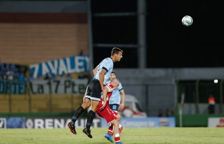 Qué equipo piensa poner el "Kily" Gonzalez para enfrentar a Belgrano | Deportes