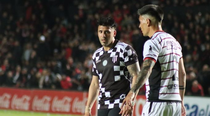 Colón ganó sufriendo un partido clave para seguir ilusionado | Deportes