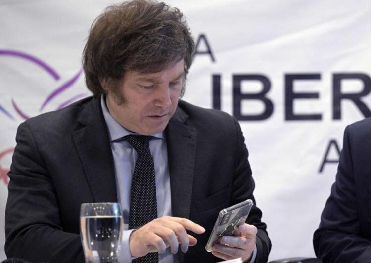 Insólito: Milei reposteó una fake news que culpa al kirchnerismo por los incendios en Córdoba | Nacionales