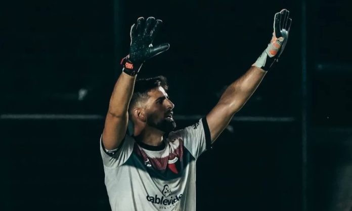 La reacción de Vicentini que enfureció a los hinchas de Colón | Deportes