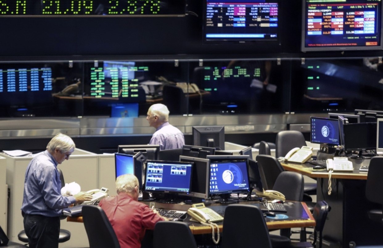 El riesgo país sigue bajando y ahora busca llegar a 1.000 puntos | Nacionales