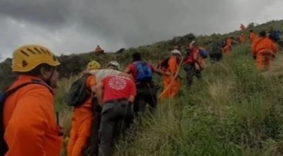 Rescataron a más de 40 niños en el cerro Champaquí de Córdoba | Nacionales
