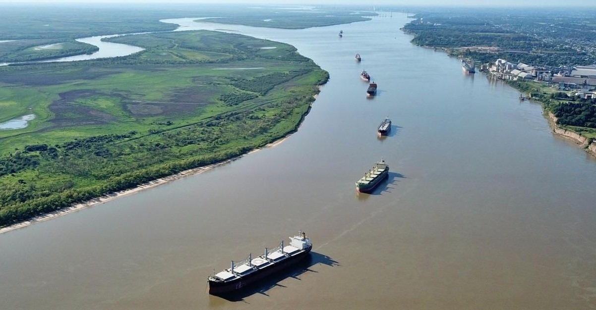 El Gobierno llamó a licitación para privatizar la Hidrovía con un contrato a 30 años | Nacionales