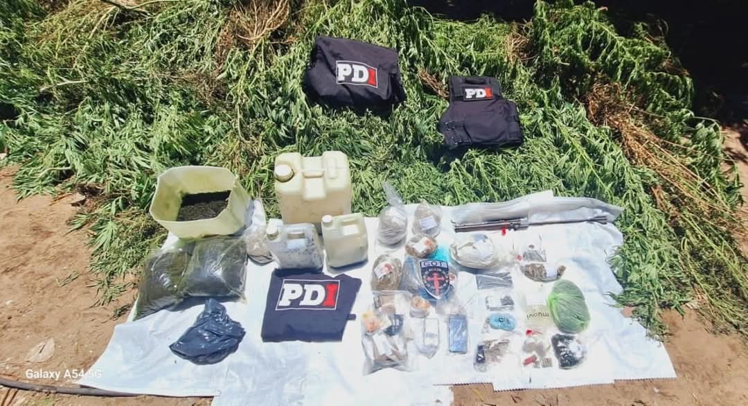 Lo detuvieron por violencia de género y le encontraron droga, armas y balas | Policiales