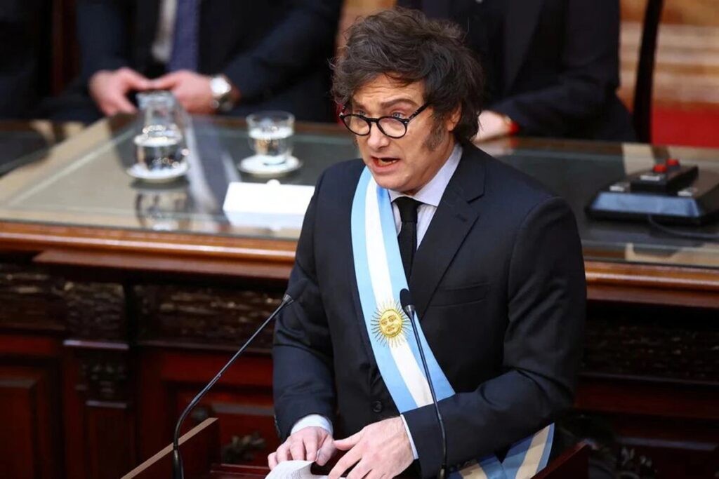 El gobierno de Javier Milei prorrogó por decreto el Presupuesto de 2023 | Nacionales