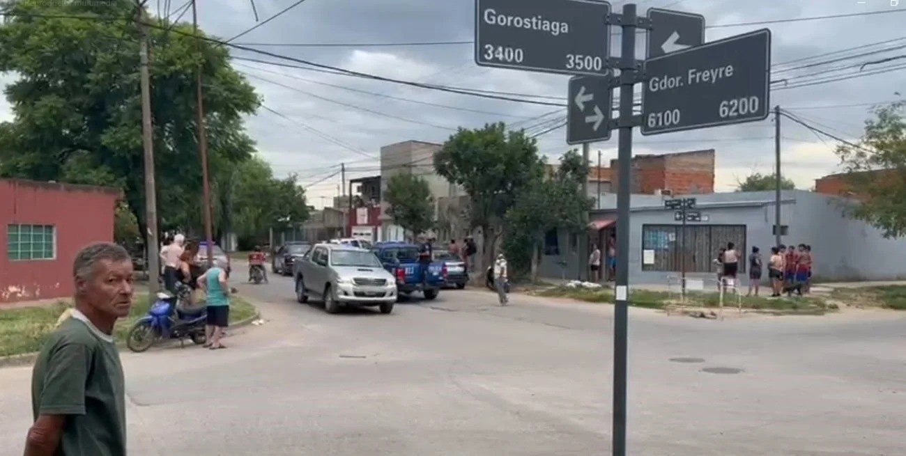 Balacera interrumpió la tranquilidad de la siesta en barrio Los Hornos | Policiales
