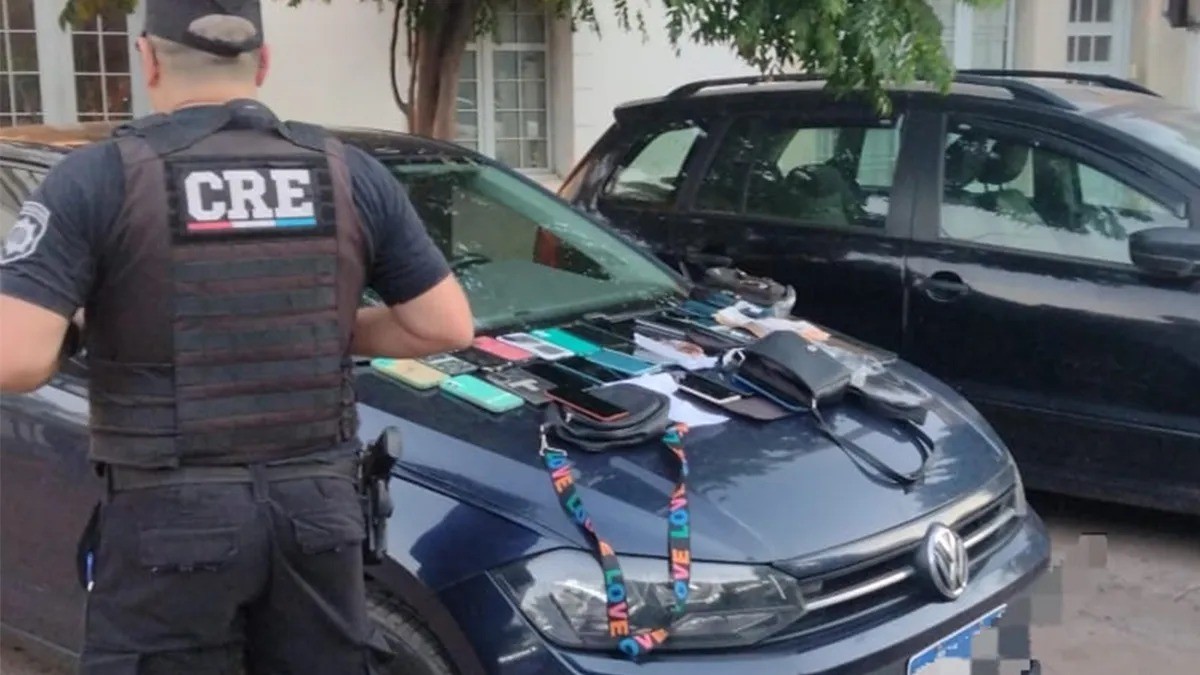 Cuatro cordobeses fueron detenidos por escanear datos biométricos de personas | Policiales