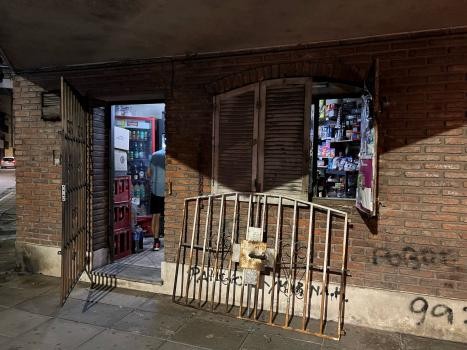 Detuvieron a ladrones tras robar kiosco del macrocentro santafesino | Policiales