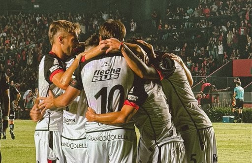 Colón tuvo el mérito de la eficacia y festejó en Santa Fe | Deportes