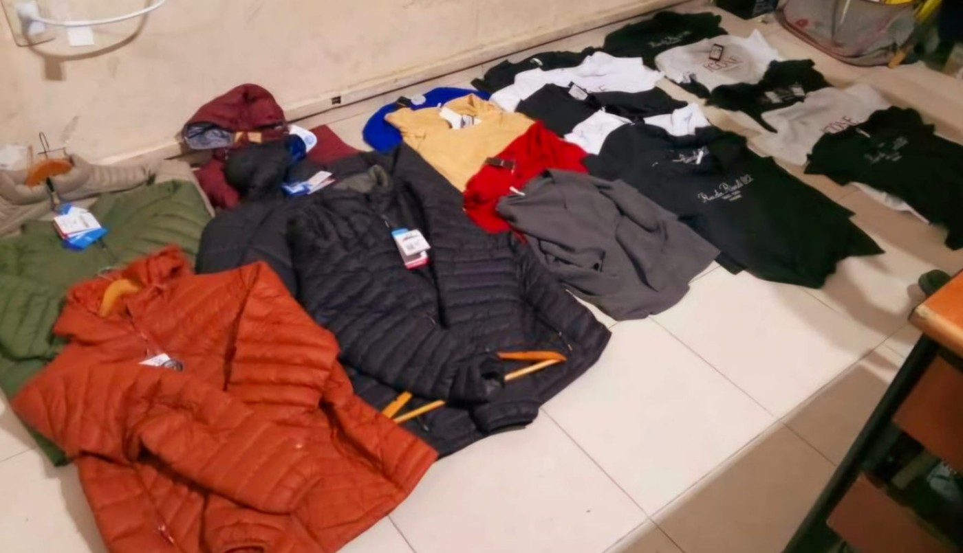 Detuvieron a cuatro mujeres que habían ingresado a robar a comercios en Esperanza | Policiales