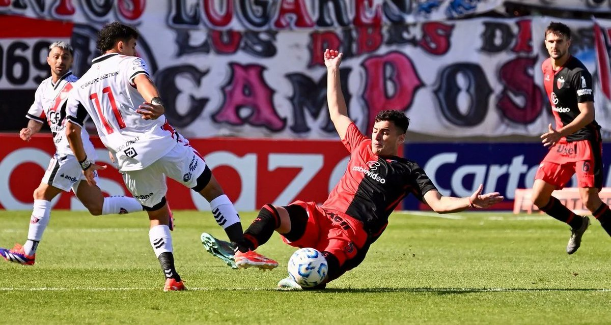 Más lejos de la punta: Colón perdió ante Chacarita | Deportes