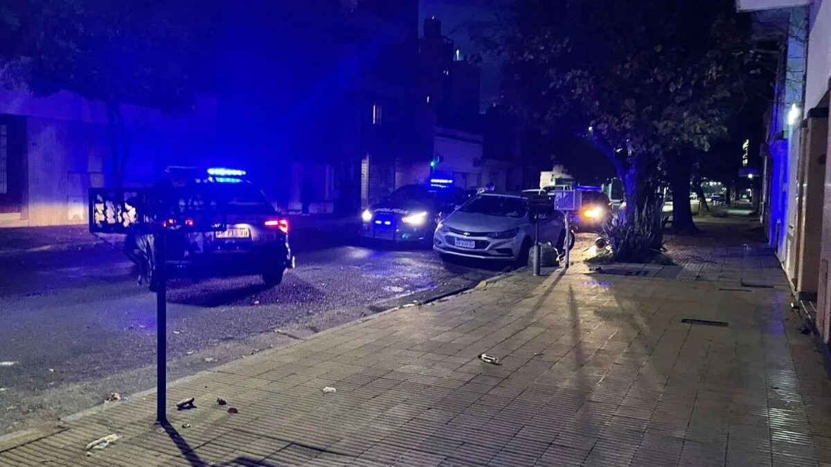 Un ladrón fue detenido por un trapito y los vecinos en pleno centro | Policiales