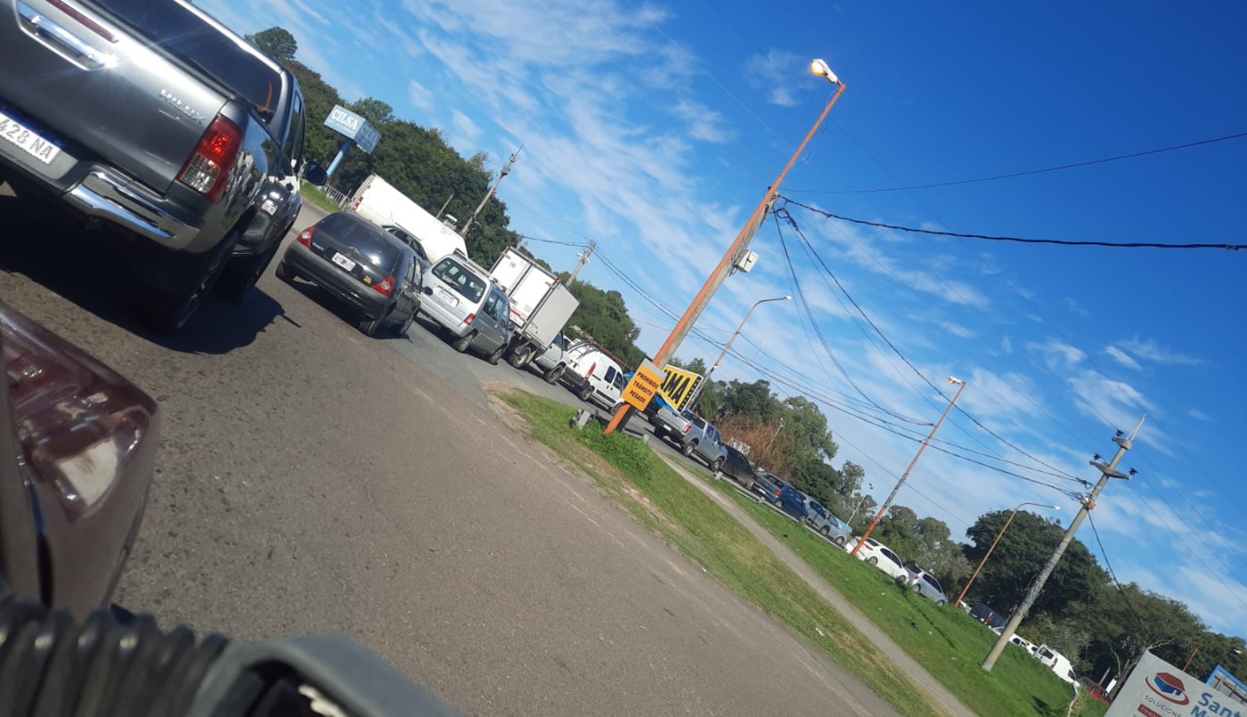Un motociclista en grave estado tras choque en el Puente Carretero | Policiales