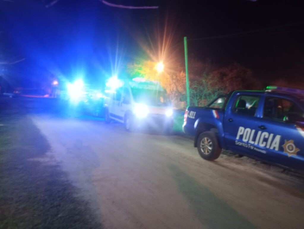 Golpeó a una mujer delante de sus hijos y se atrincheró en su casa | Policiales