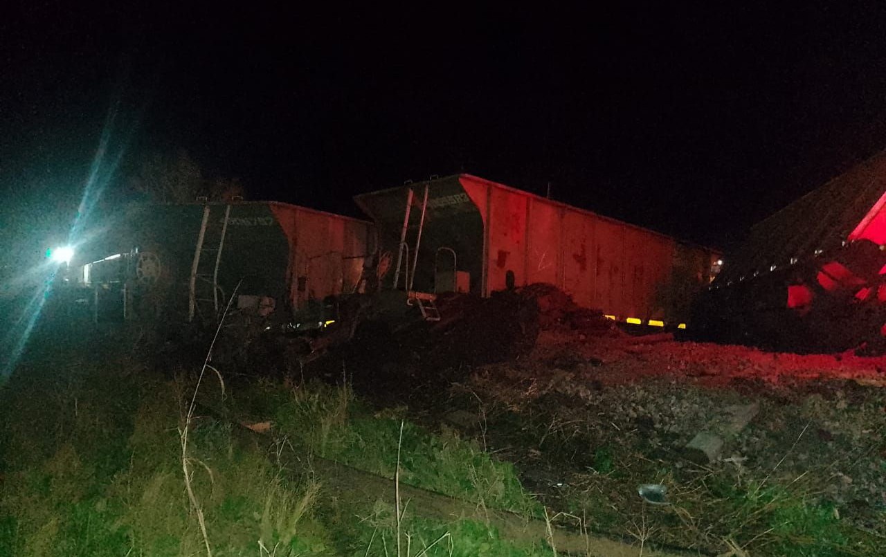 En Ricardone, un camión y un tren chocaron dejando dos personas heridas | Policiales