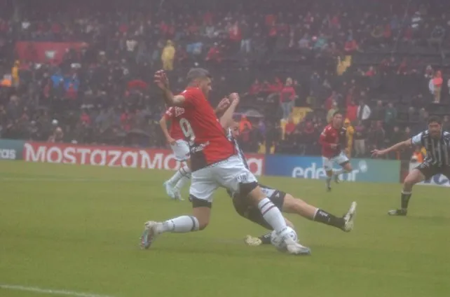 Colón perdió de local y sigue lejos del Torneo Reducido | Deportes