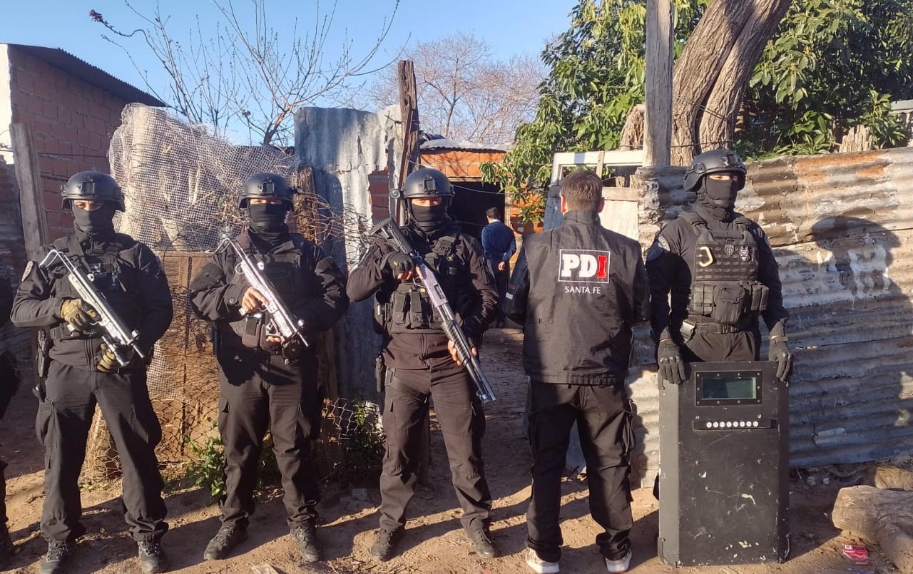 Allanamientos durante la mañana de este martes: tres detenidos por el robo de motos | Policiales