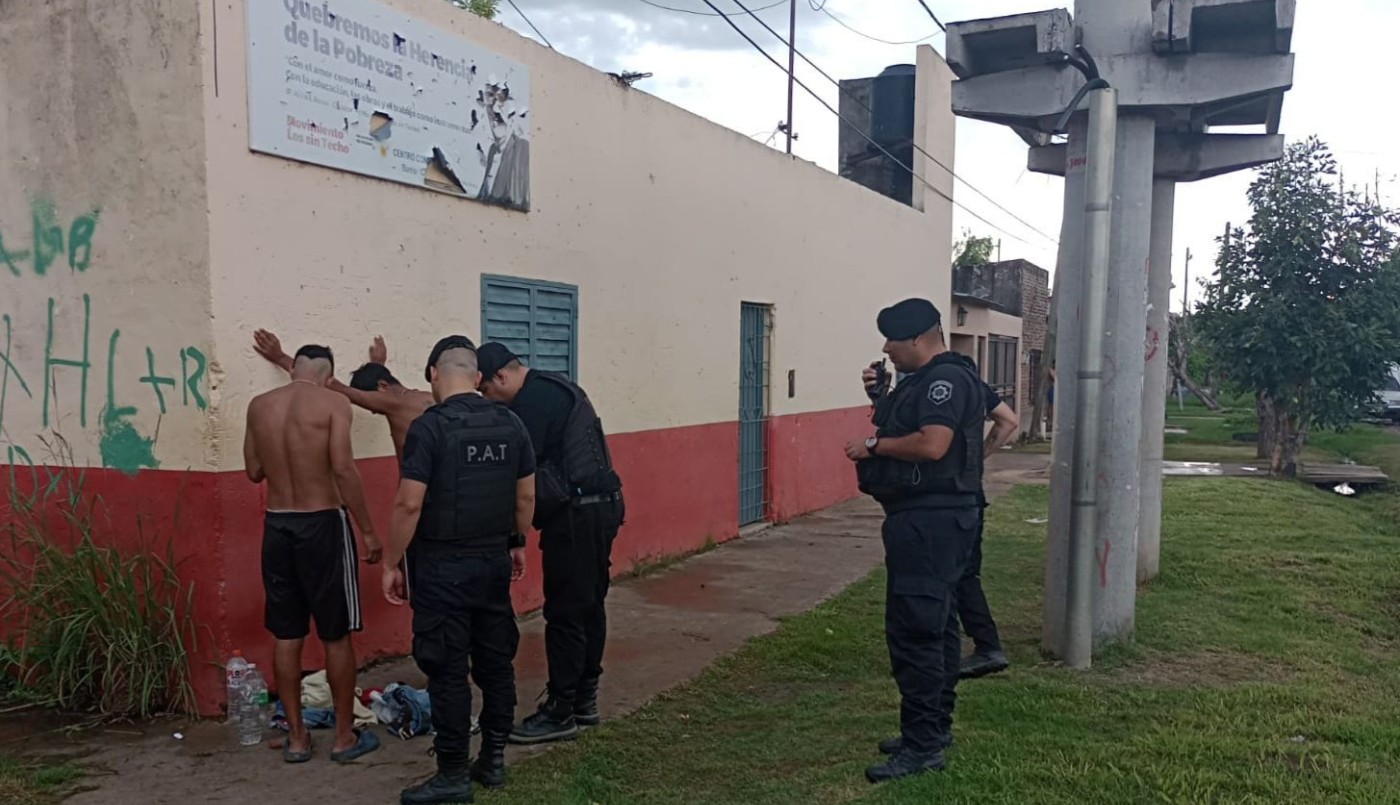 En septiembre, la Policía de Santa Fe detuvo 692 personas por llamadas al 911 | Policiales