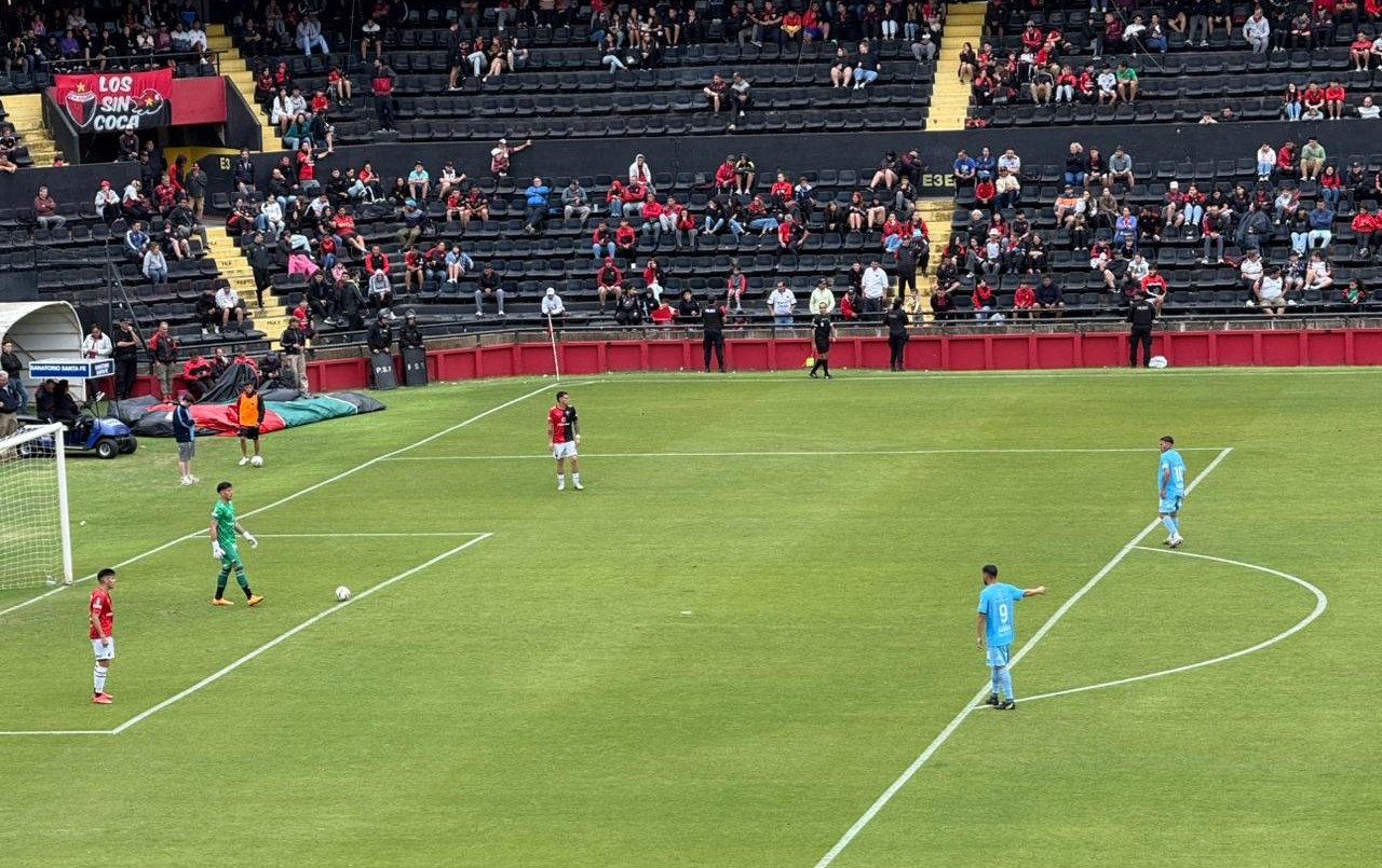 Colón despidió el año con una victoria ante su gente | Deportes