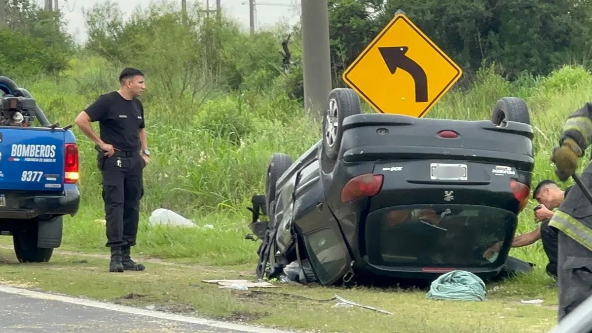Una mujer resultó herida tras un vuelco en la Circunvalación Oeste | Noticias