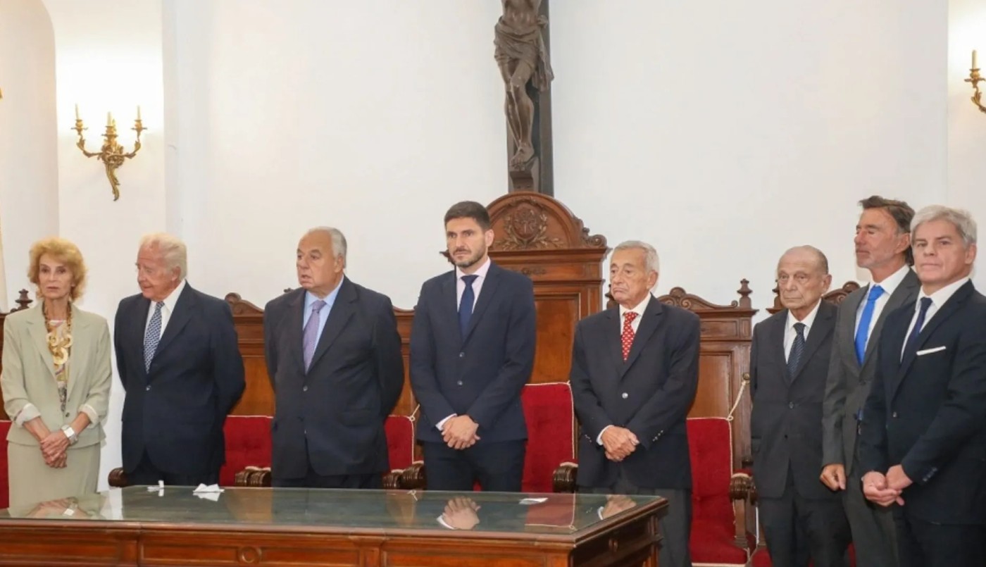Pullaro envió a la Legislatura los pliegos para renovar la Corte Suprema de Santa Fe | Legislativas