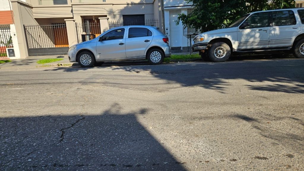 Aguas Santafesinas repara el socavón de calle San Lorenzo al 1400 | Noticias