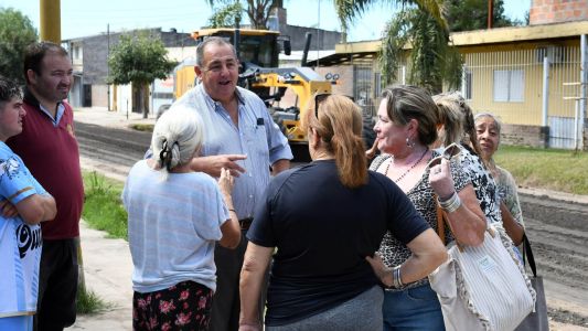 Supervisaron las obras del plan de recuperación vial en barrio Cabal