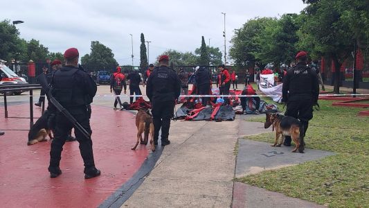 Detenciones en partidos de fútbol: Peverengo detalló los operativos en Santa Fe y Rosario