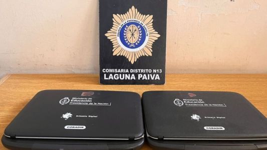 Recuperaron netbooks robadas a la Escuela Mariano Moreno y detuvieron a un sospechoso