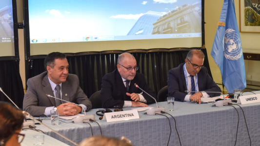 Faurie: "El acuerdo con la UE es más productividad, más empleo y menos pobreza"