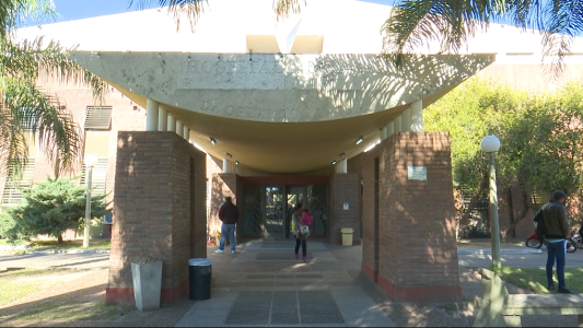 "Hace 48 horas que Jonathan respira sin asistencia mecánica"